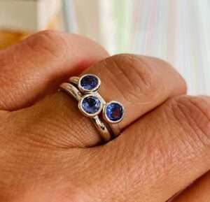 3 tanzanites stacking rings